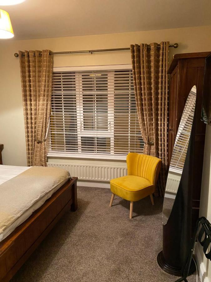 The Strand Guest House ファルカラ エクステリア 写真